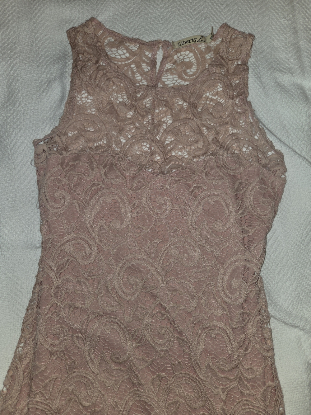 Liberty Love Sleeveless Lace Midi Dress in Dusty Rose - Picture 3 of 4